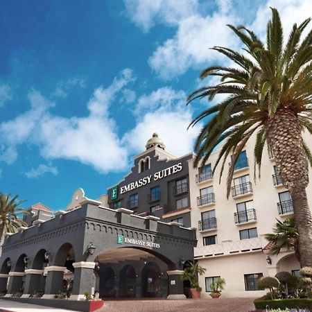 洛杉矶国际机场南尊盛套房酒店 埃尔塞贡多 外观 照片